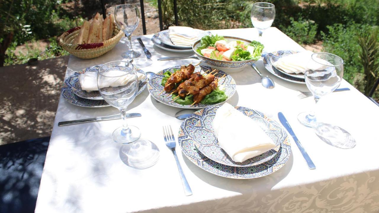 Gite Ait Lmaalam Chez Ahmed スコーラ エクステリア 写真