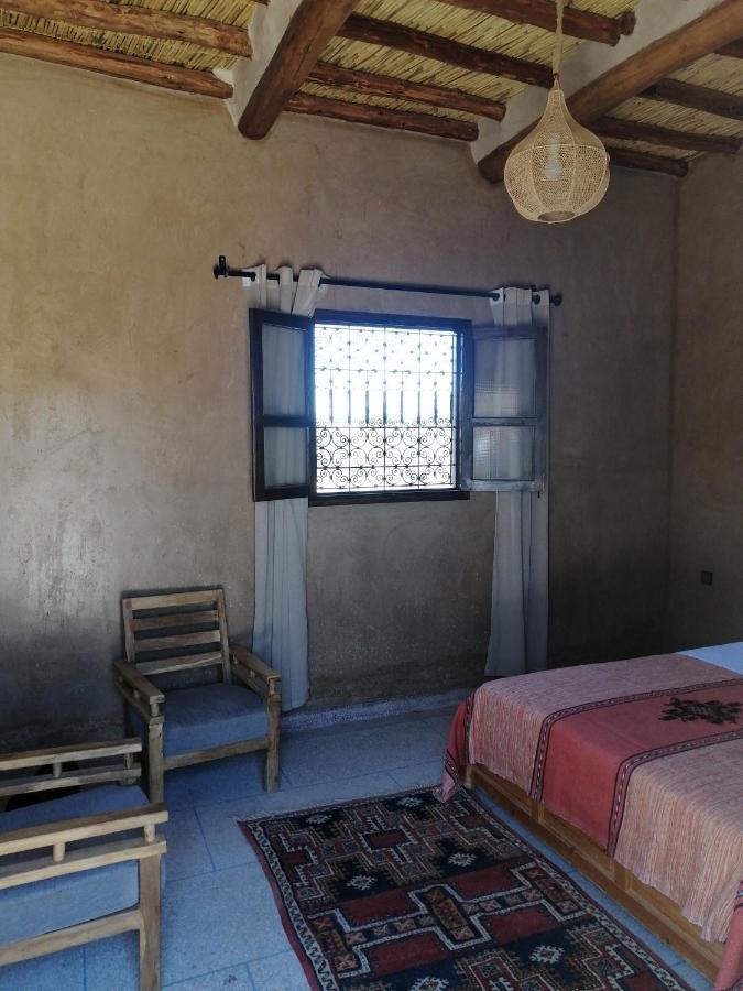 Gite Ait Lmaalam Chez Ahmed スコーラ エクステリア 写真