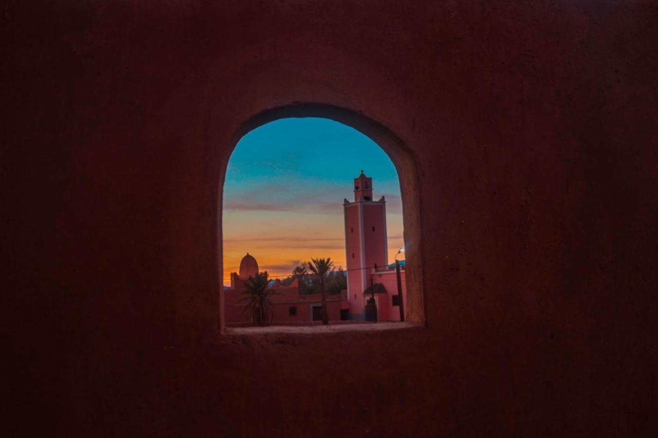 Gite Ait Lmaalam Chez Ahmed スコーラ エクステリア 写真