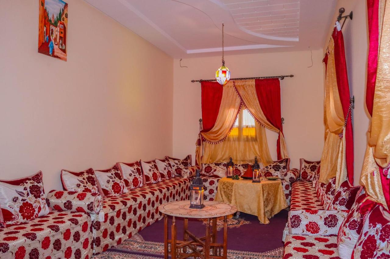 Gite Ait Lmaalam Chez Ahmed スコーラ エクステリア 写真