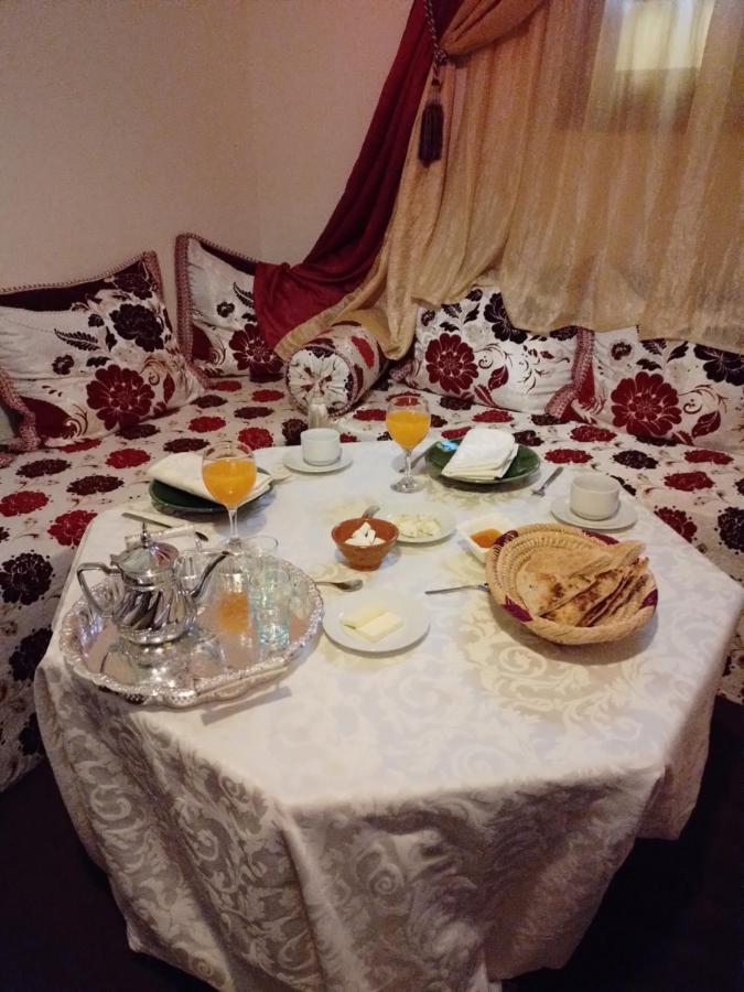 Gite Ait Lmaalam Chez Ahmed スコーラ エクステリア 写真